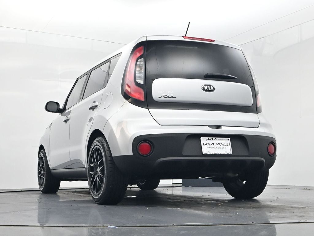2017 Kia Soul Base