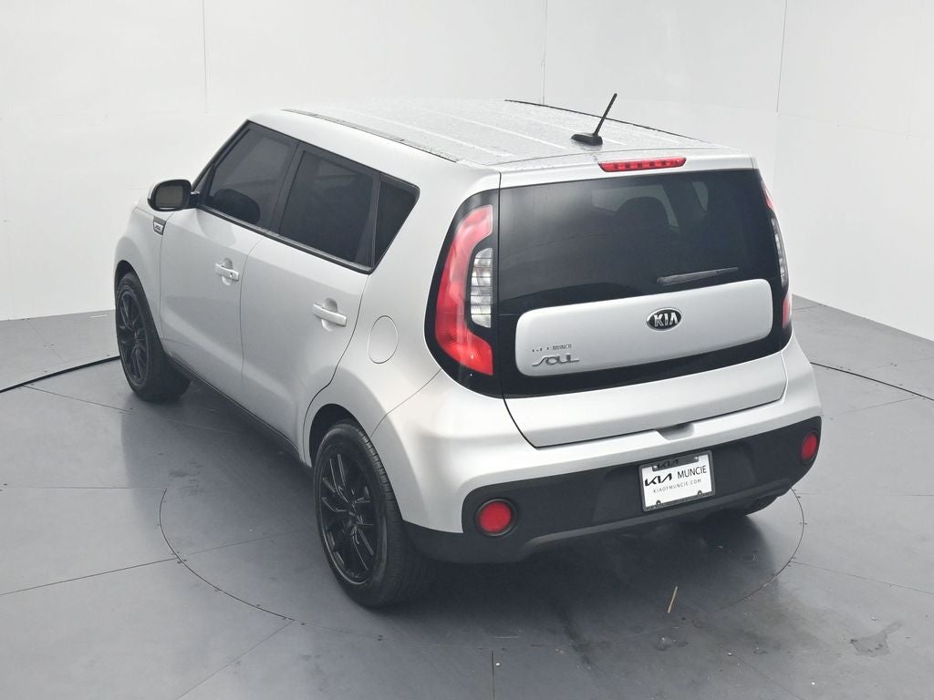 2017 Kia Soul Base