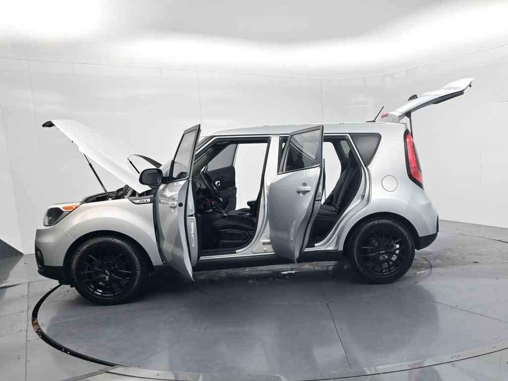 2017 Kia Soul Base