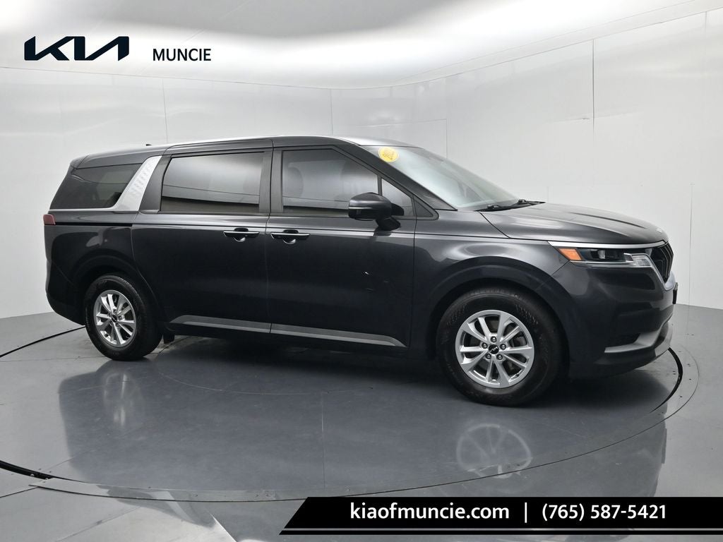2022 Kia Carnival LXS