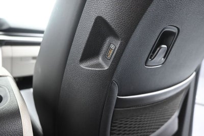 2022 Kia Carnival LXS