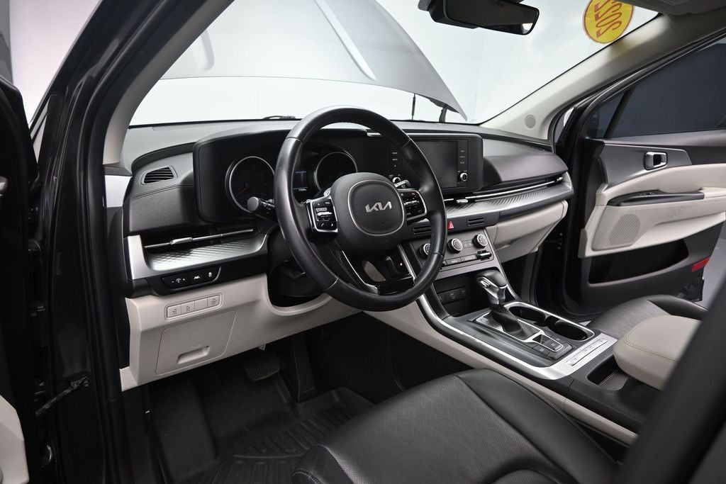 2022 Kia Carnival LXS