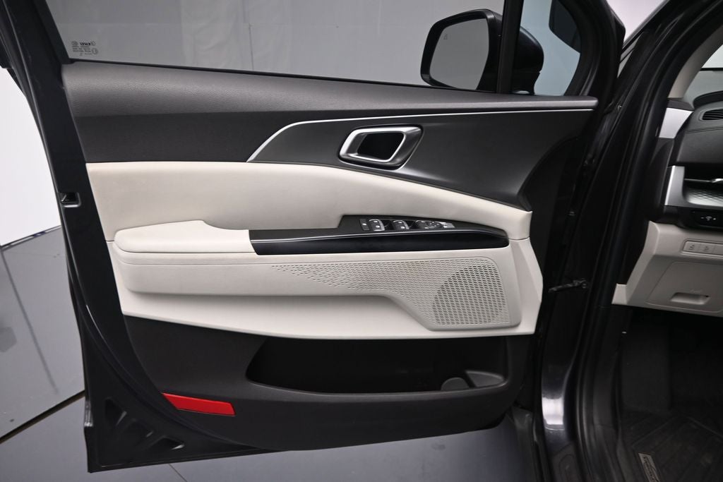 2022 Kia Carnival LXS