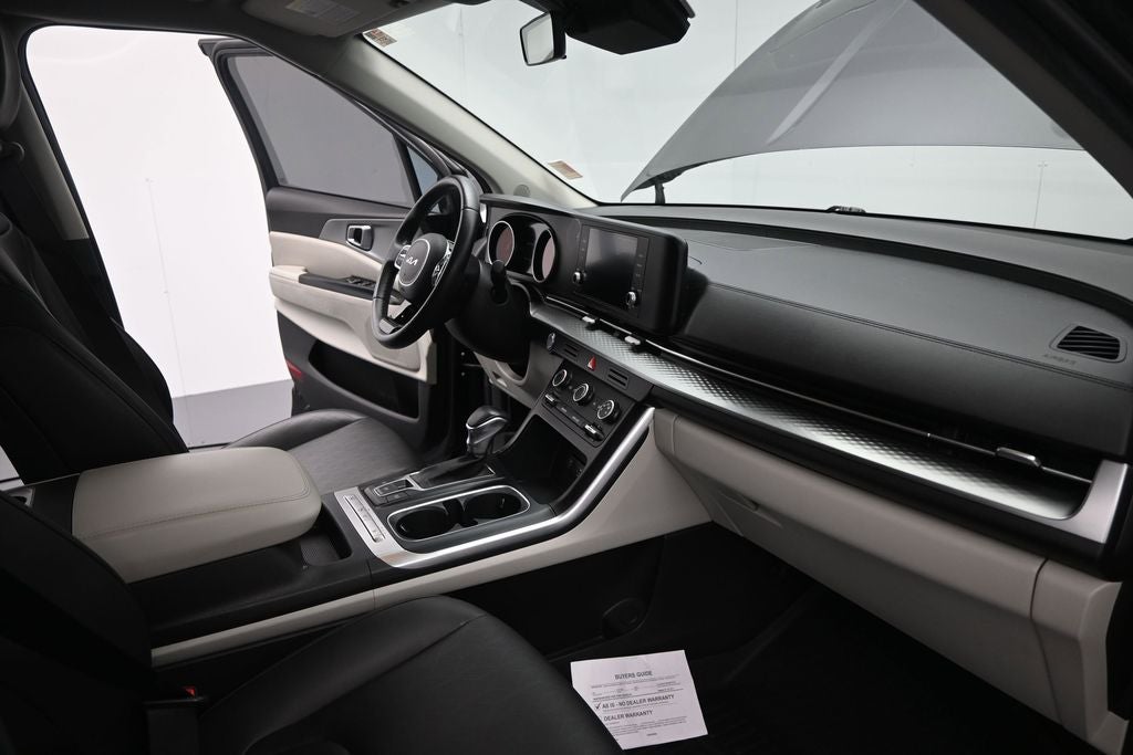 2022 Kia Carnival LXS