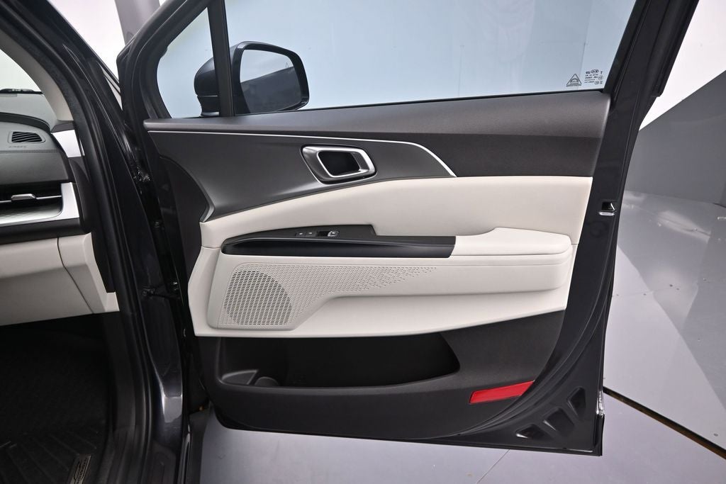 2022 Kia Carnival LXS