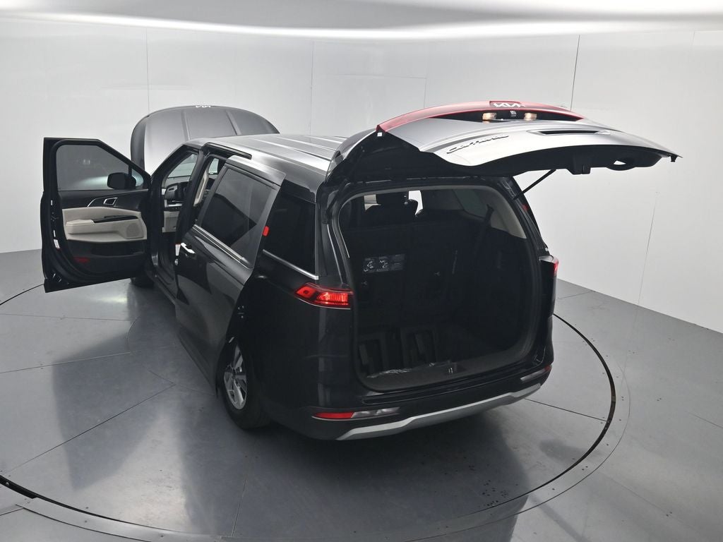 2022 Kia Carnival LXS