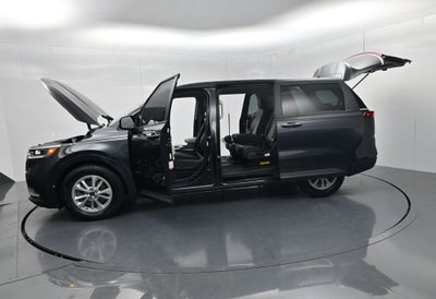 2022 Kia Carnival LXS