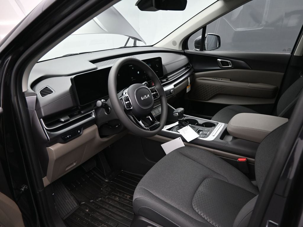 2026 Kia Carnival LX