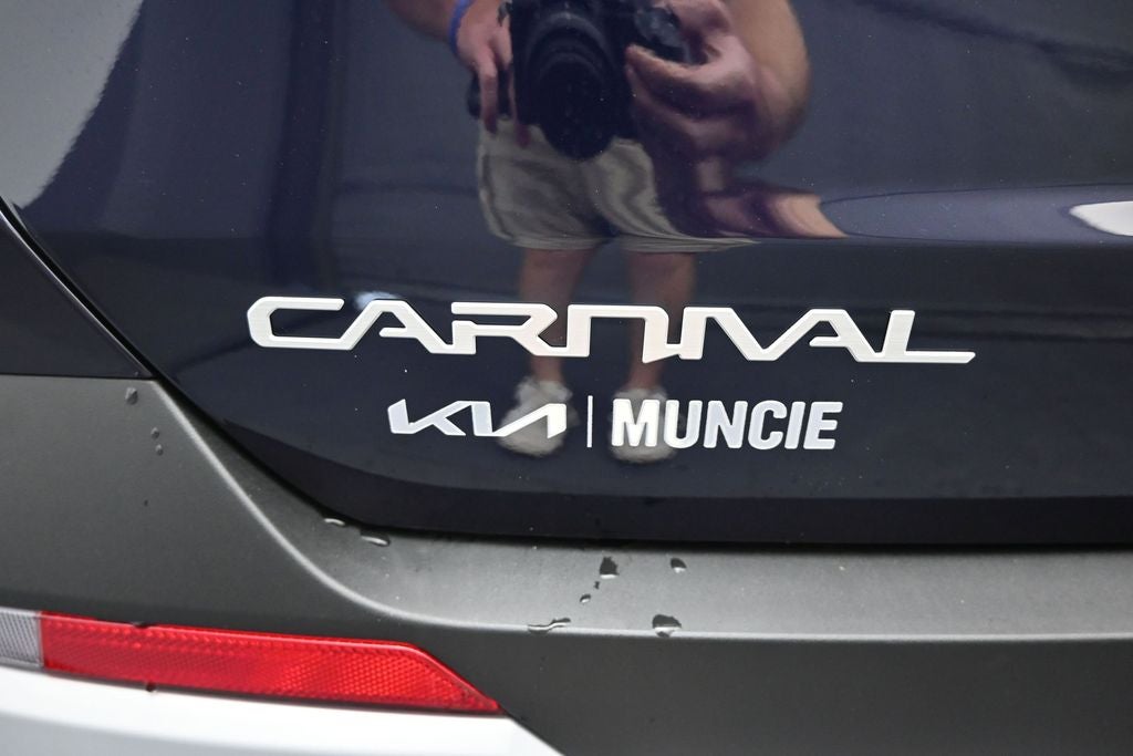 2026 Kia Carnival LXS