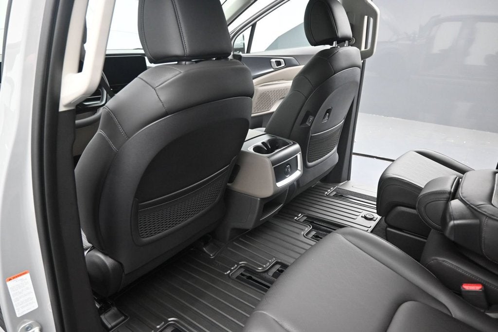2027 Kia Carnival LXS