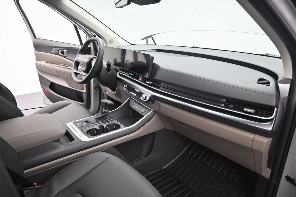 2027 Kia Carnival LXS