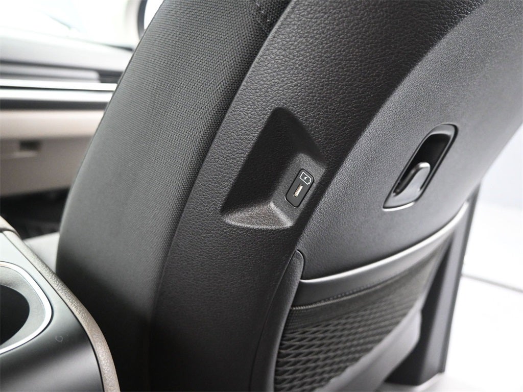 2026 Kia Carnival LX