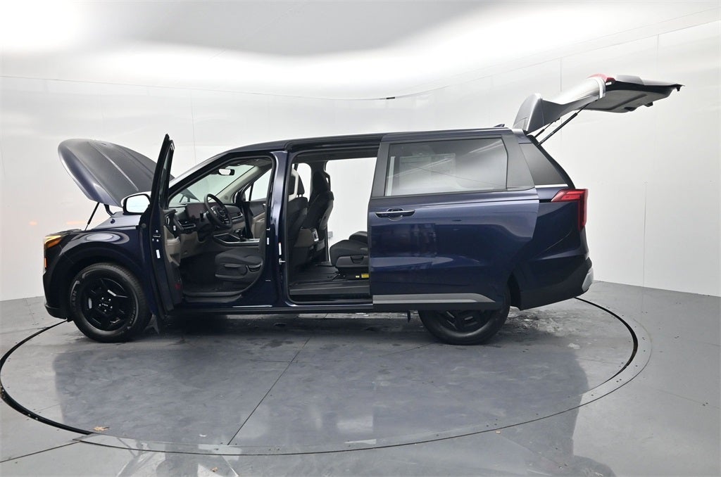 2026 Kia Carnival LX