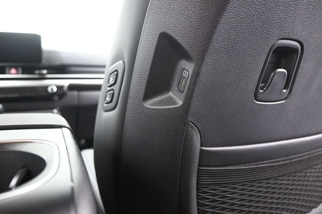 2027 Kia Carnival EX