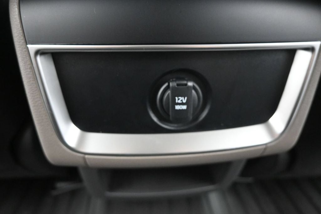 2027 Kia Carnival EX