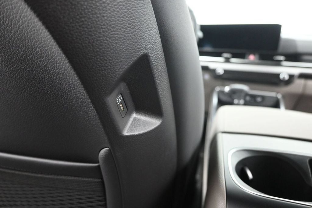 2027 Kia Carnival EX