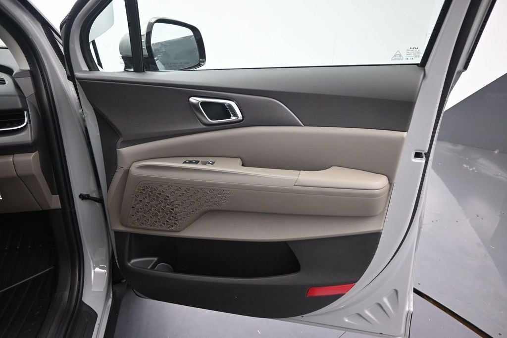 2027 Kia Carnival EX