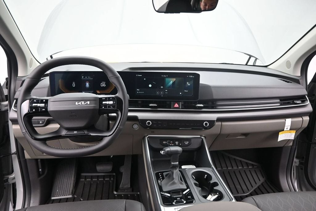 2027 Kia Carnival EX