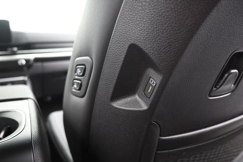 2027 Kia Carnival Hybrid EX