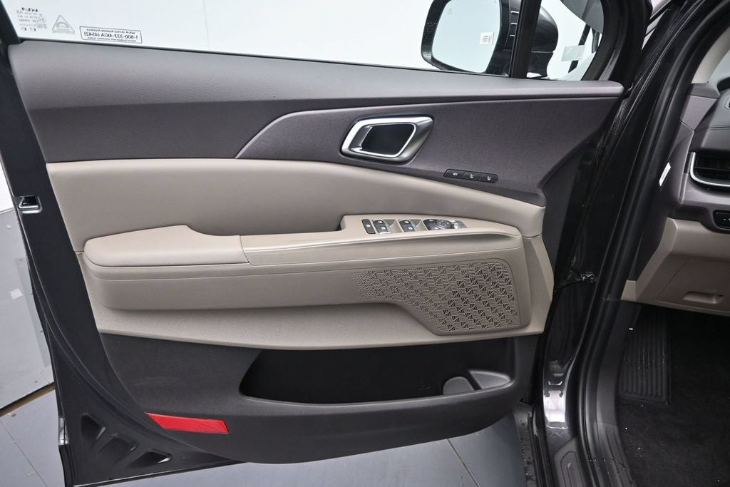 2027 Kia Carnival Hybrid EX