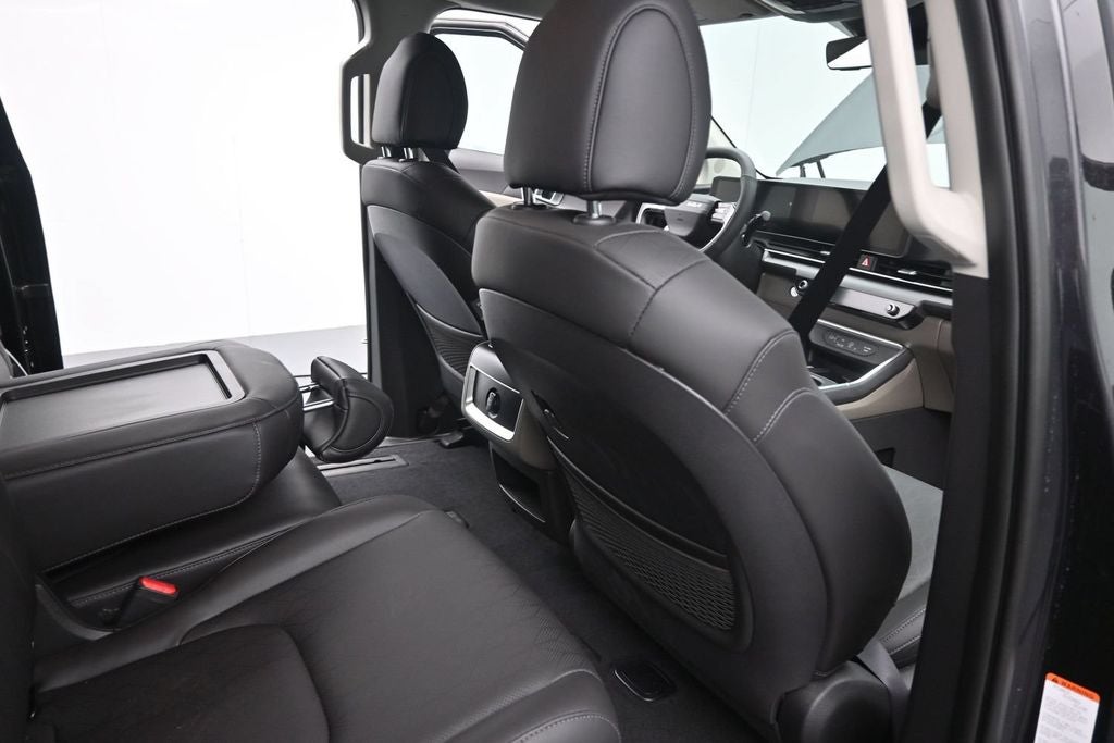 2027 Kia Carnival Hybrid EX