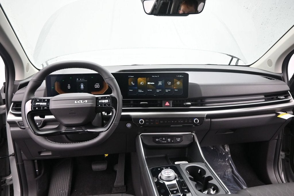 2027 Kia Carnival Hybrid EX