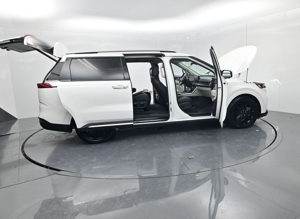 2024 Kia Carnival SX Prestige
