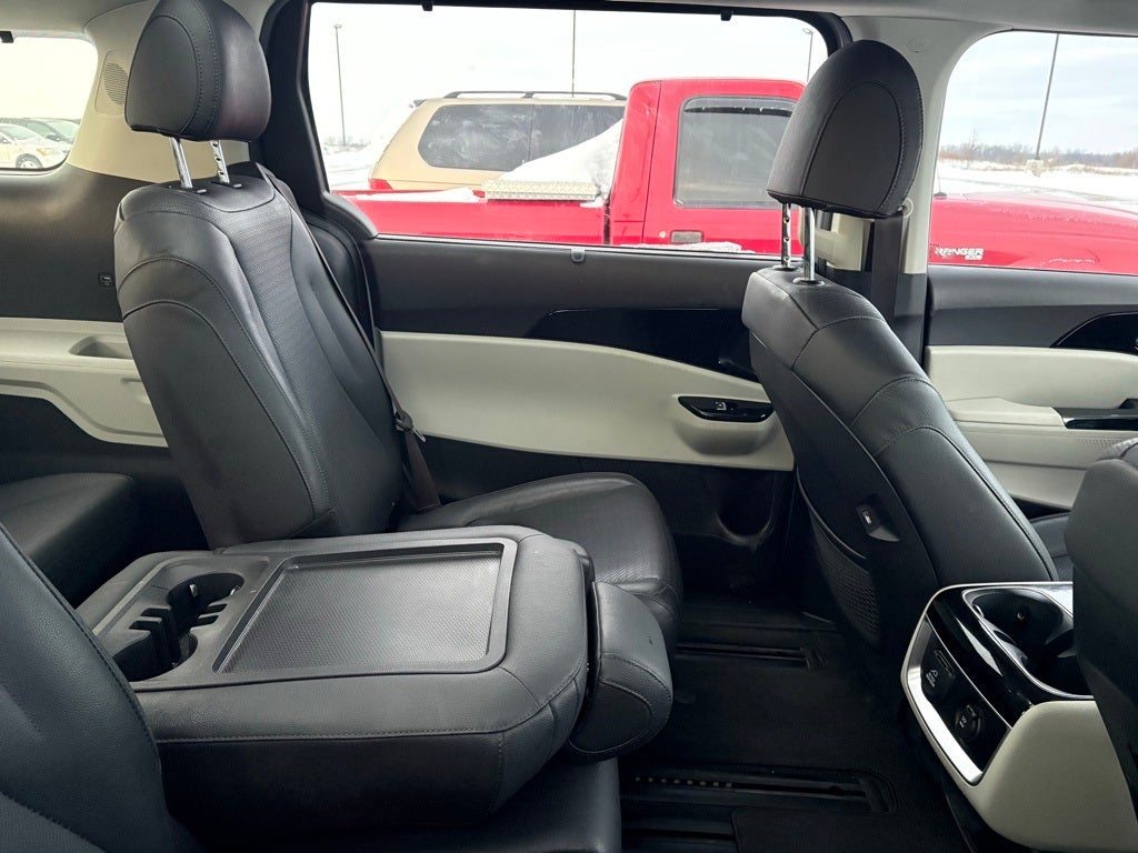 2024 Kia Carnival SX Prestige