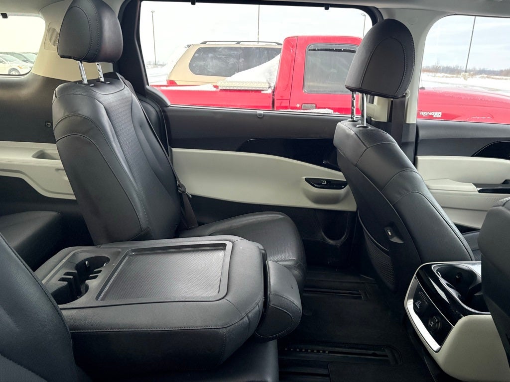 2024 Kia Carnival SX Prestige
