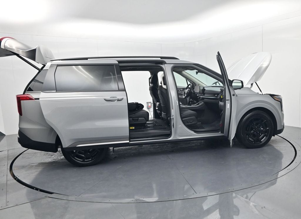 2026 Kia Carnival SX