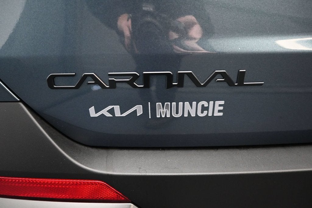 2027 Kia Carnival SX Prestige