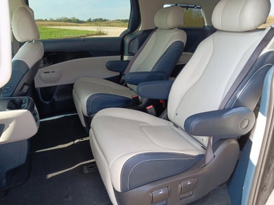 2025 Kia Carnival Hybrid SX Prestige