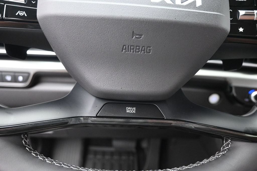 2027 Kia Carnival Hybrid SX Prestige