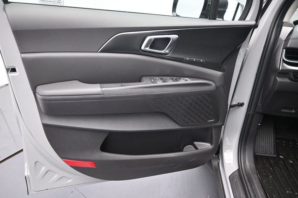 2027 Kia Carnival Hybrid SX Prestige