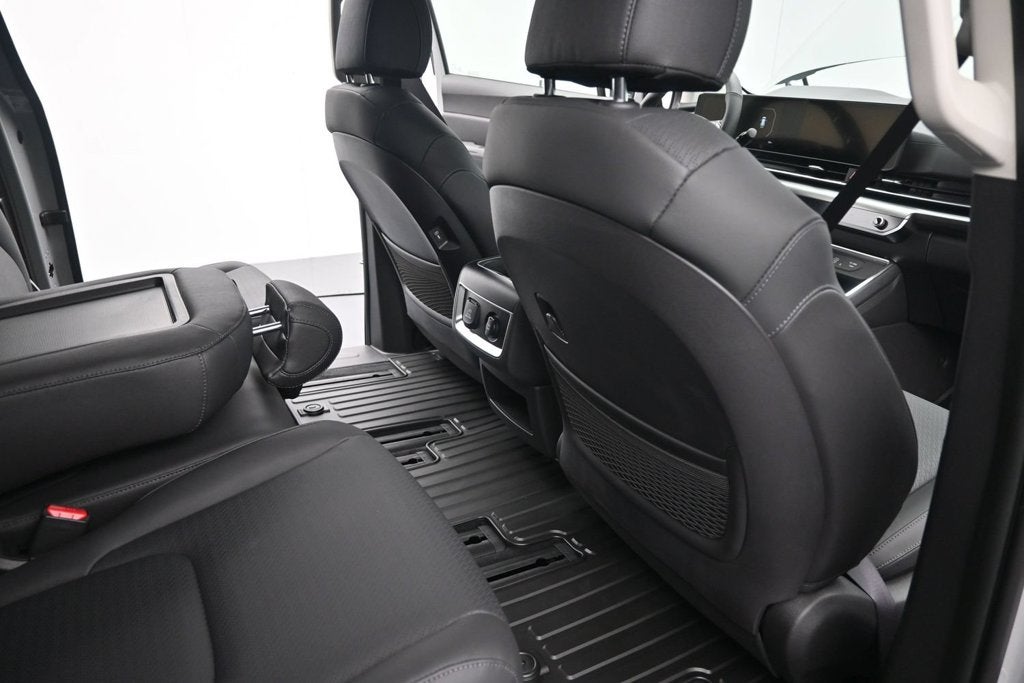 2027 Kia Carnival Hybrid SX Prestige