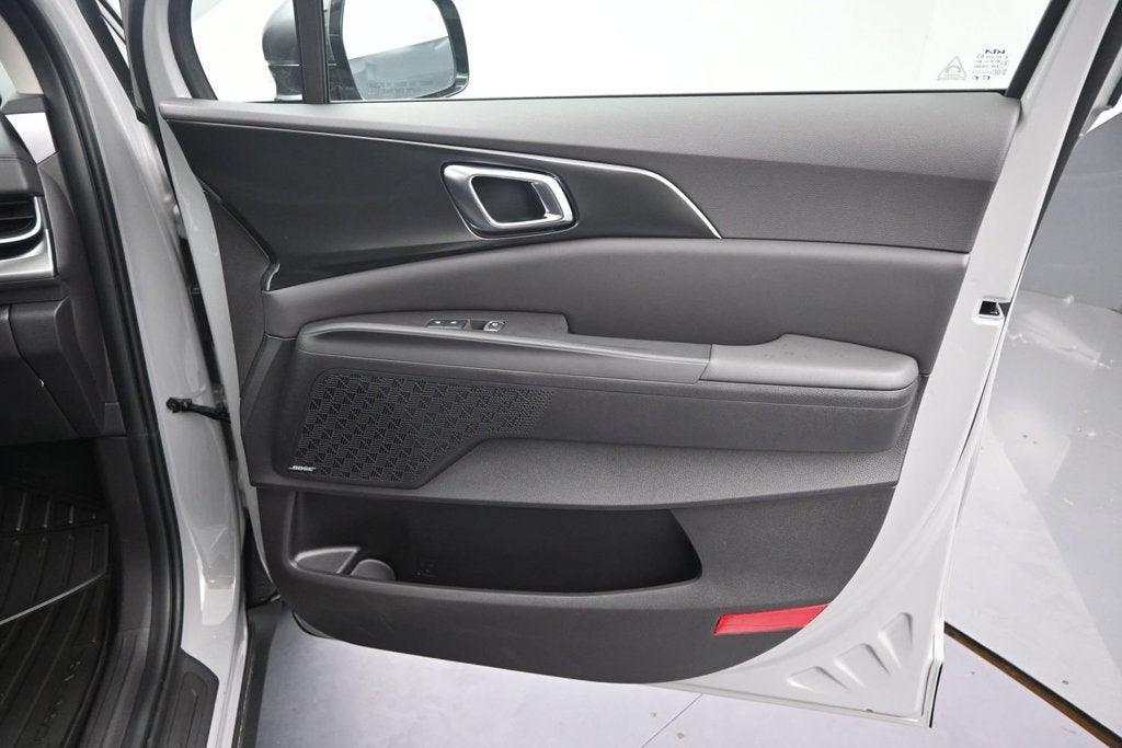 2027 Kia Carnival Hybrid SX Prestige