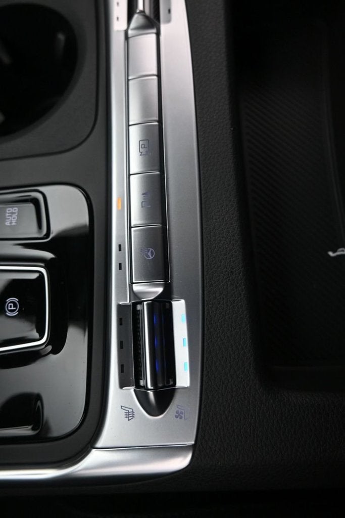 2027 Kia Carnival Hybrid SX Prestige