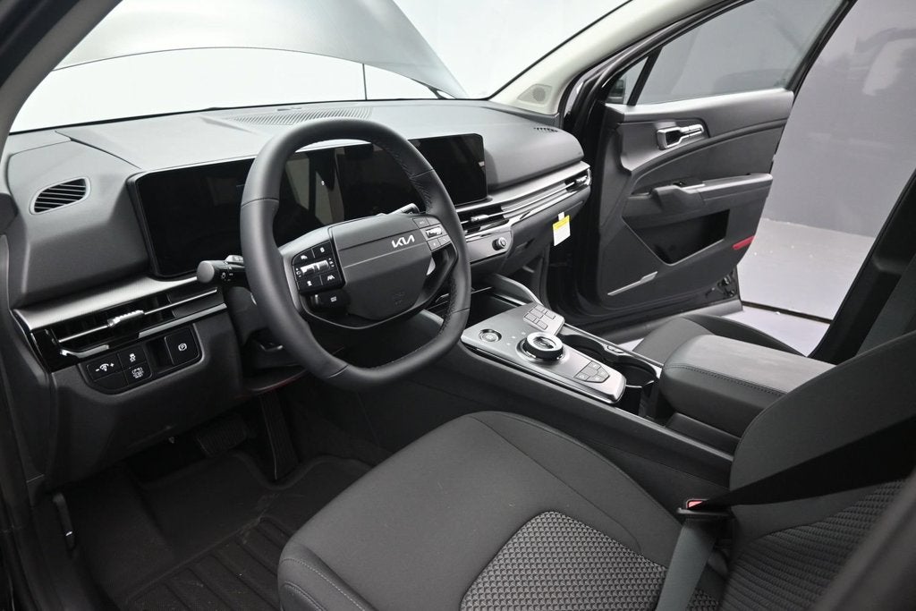 2027 Kia Sportage Hybrid LX