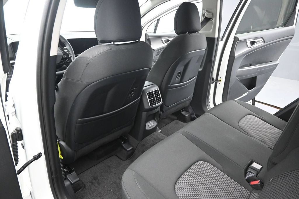 2026 Kia Sportage S Hybrid - Photo 15