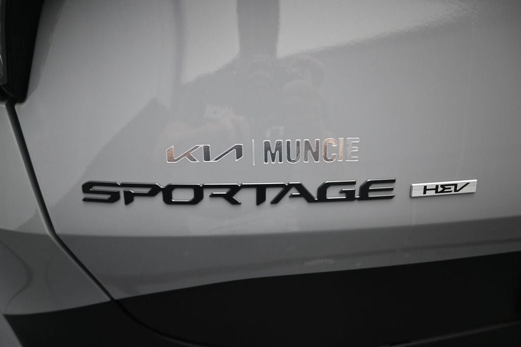 2027 Kia Sportage Hybrid X-Line
