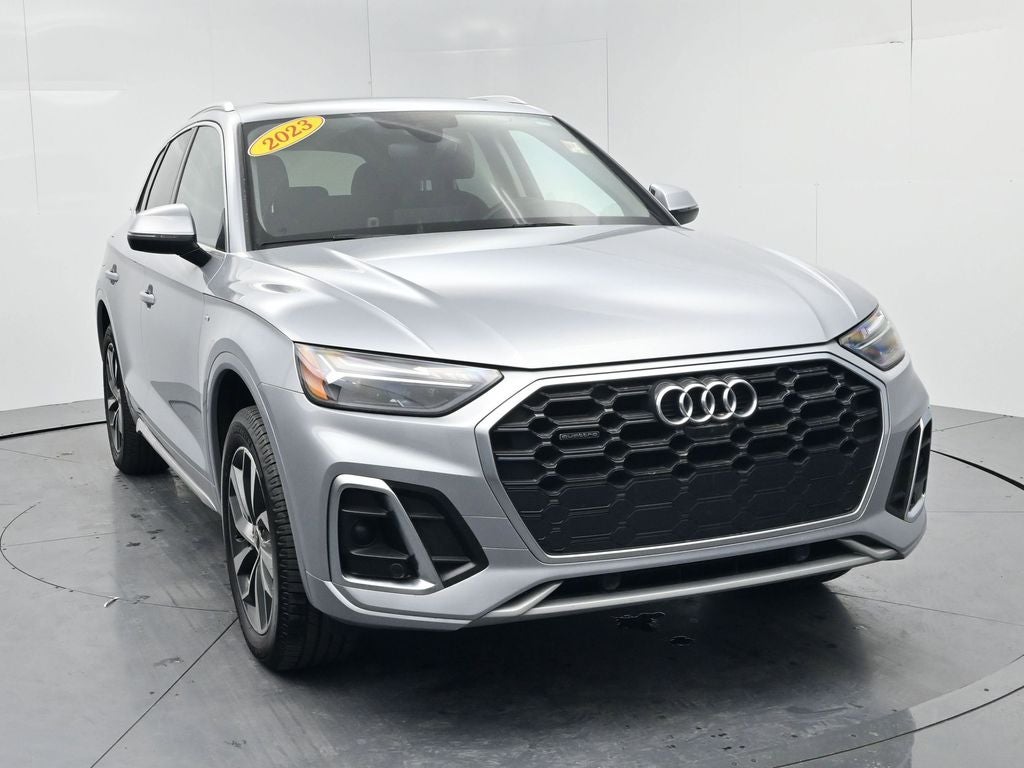2023 Audi Q5 45 S line Premium quattro