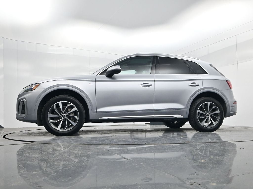 2023 Audi Q5 45 S line Premium quattro
