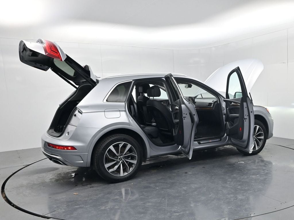 2023 Audi Q5 45 S line Premium quattro
