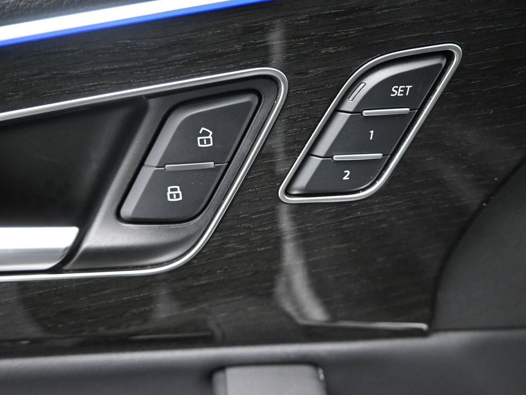2025 Audi Q7 55 Premium Plus quattro