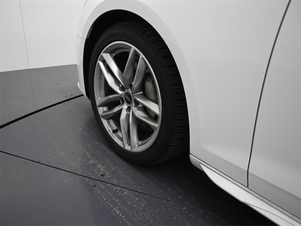 2023 Audi A4 45 S line Premium Plus quattro