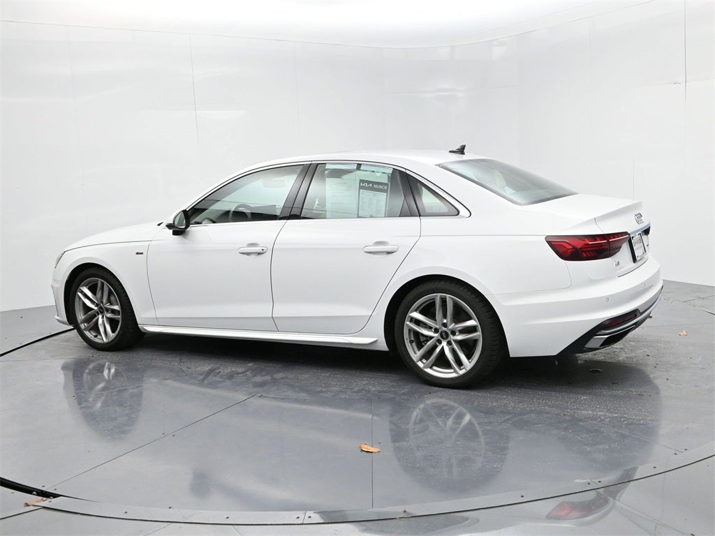 2023 Audi A4 45 S line Premium Plus quattro