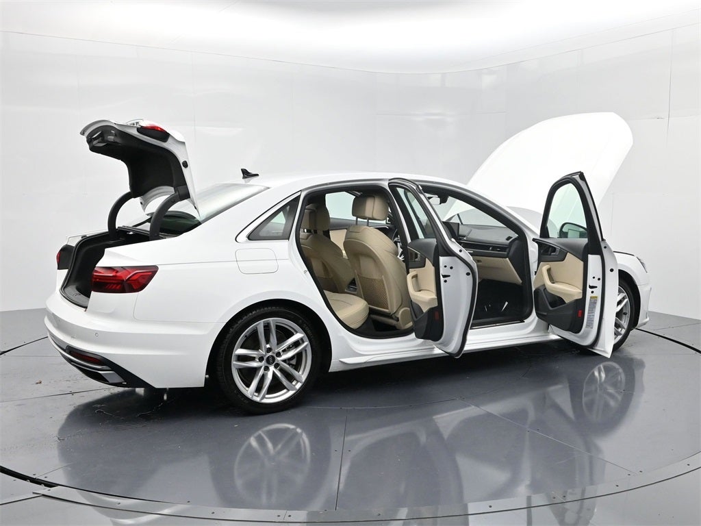 2023 Audi A4 45 S line Premium Plus quattro