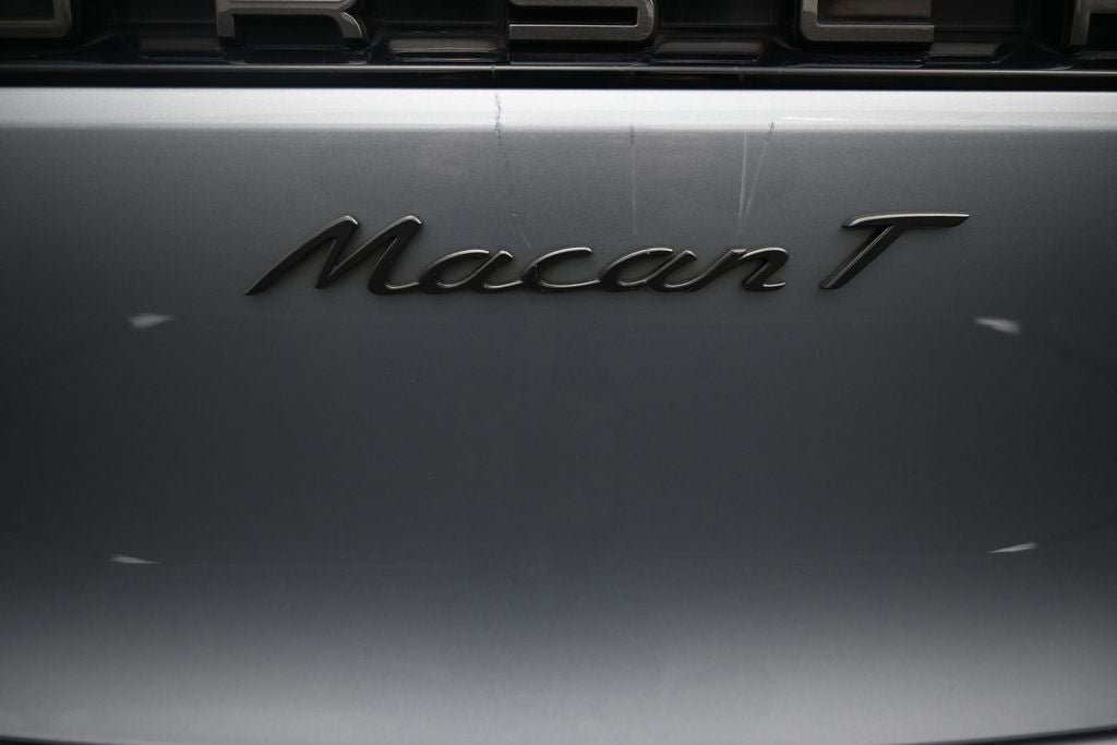 2024 Porsche Macan T