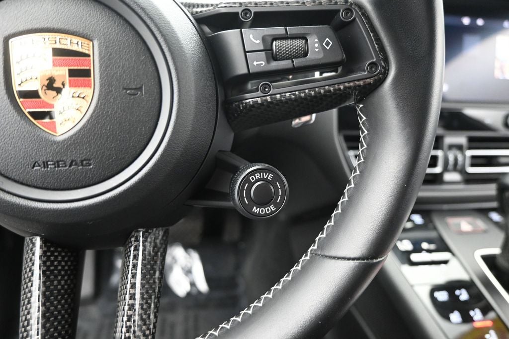 2024 Porsche Macan T
