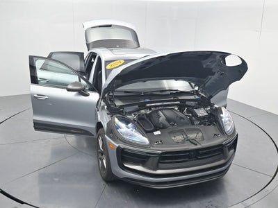 2024 Porsche Macan T